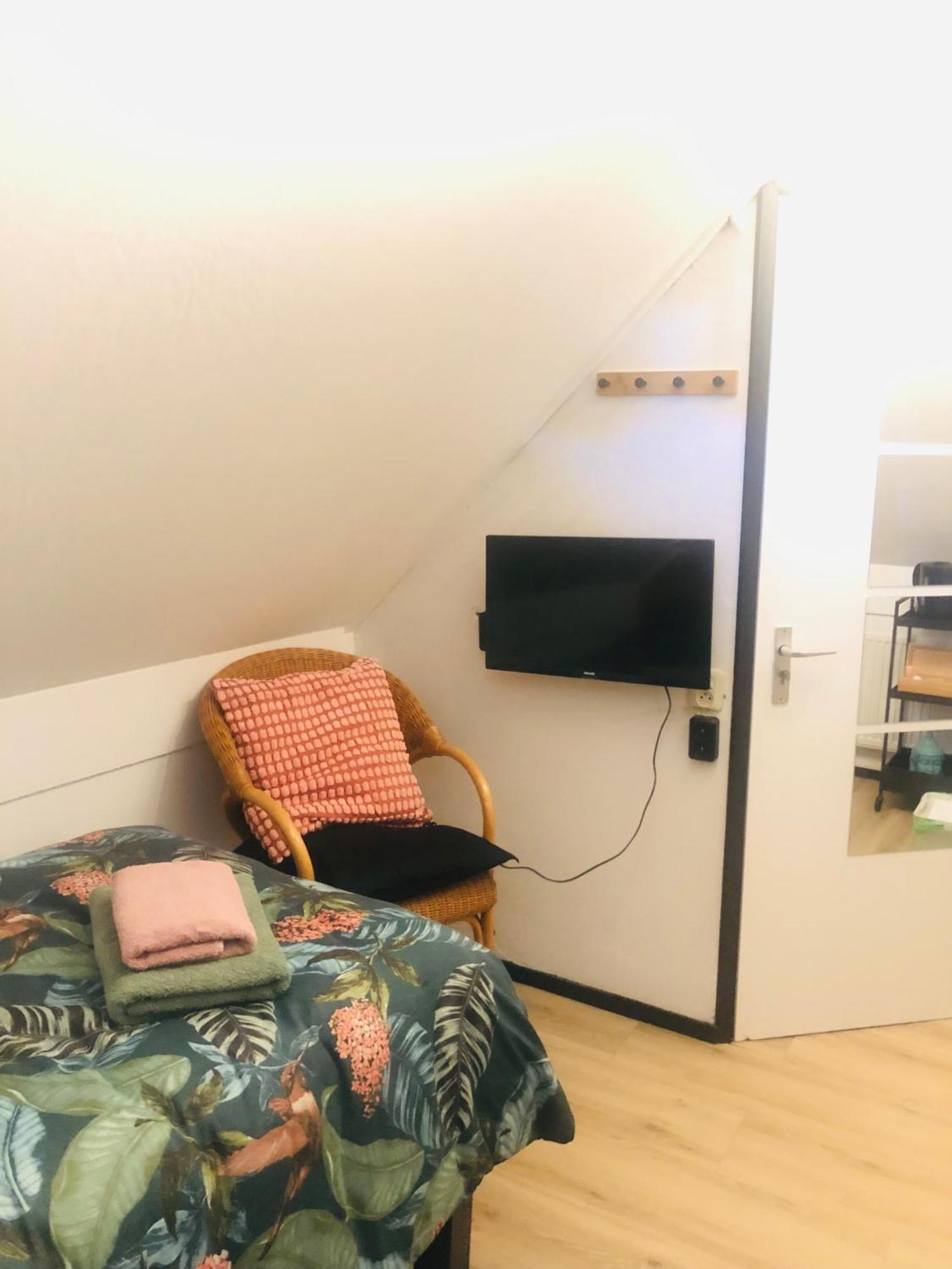 Zen Retreat - Free Private Parking! Apartment Enschede Ngoại thất bức ảnh
