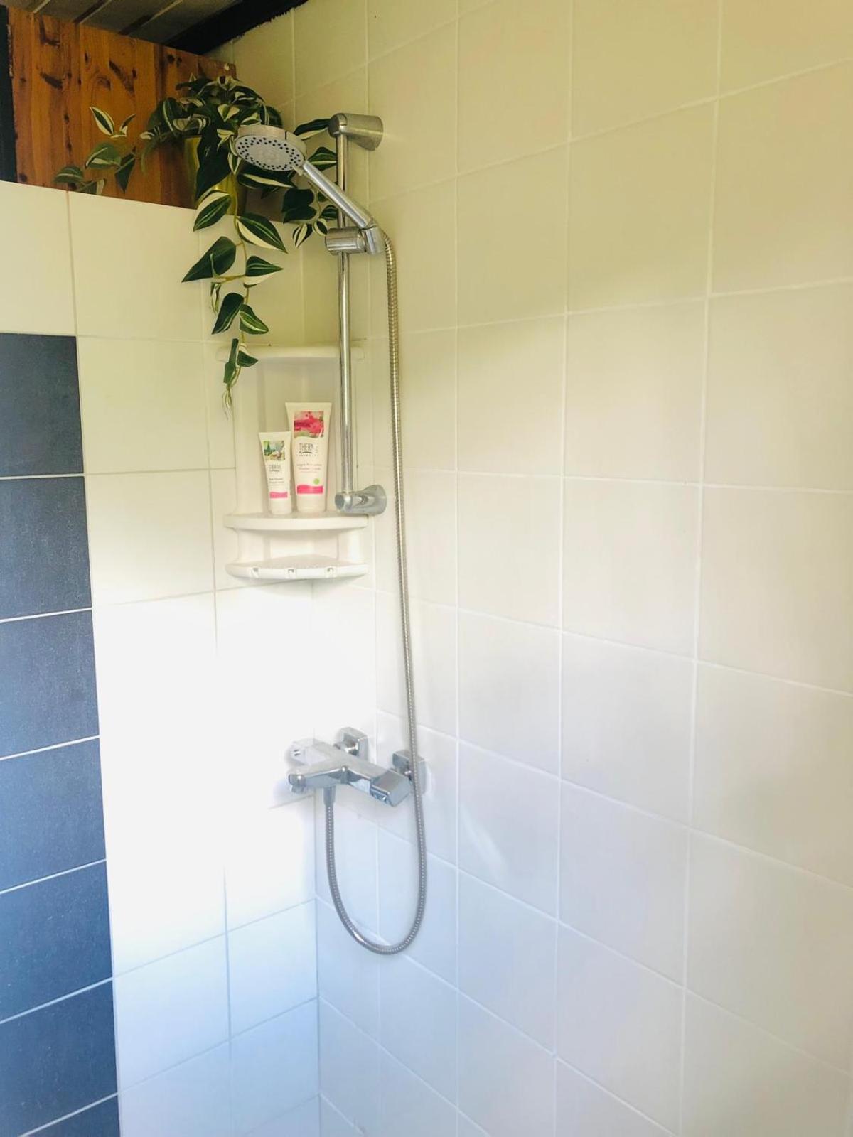 Zen Retreat - Free Private Parking! Apartment Enschede Ngoại thất bức ảnh